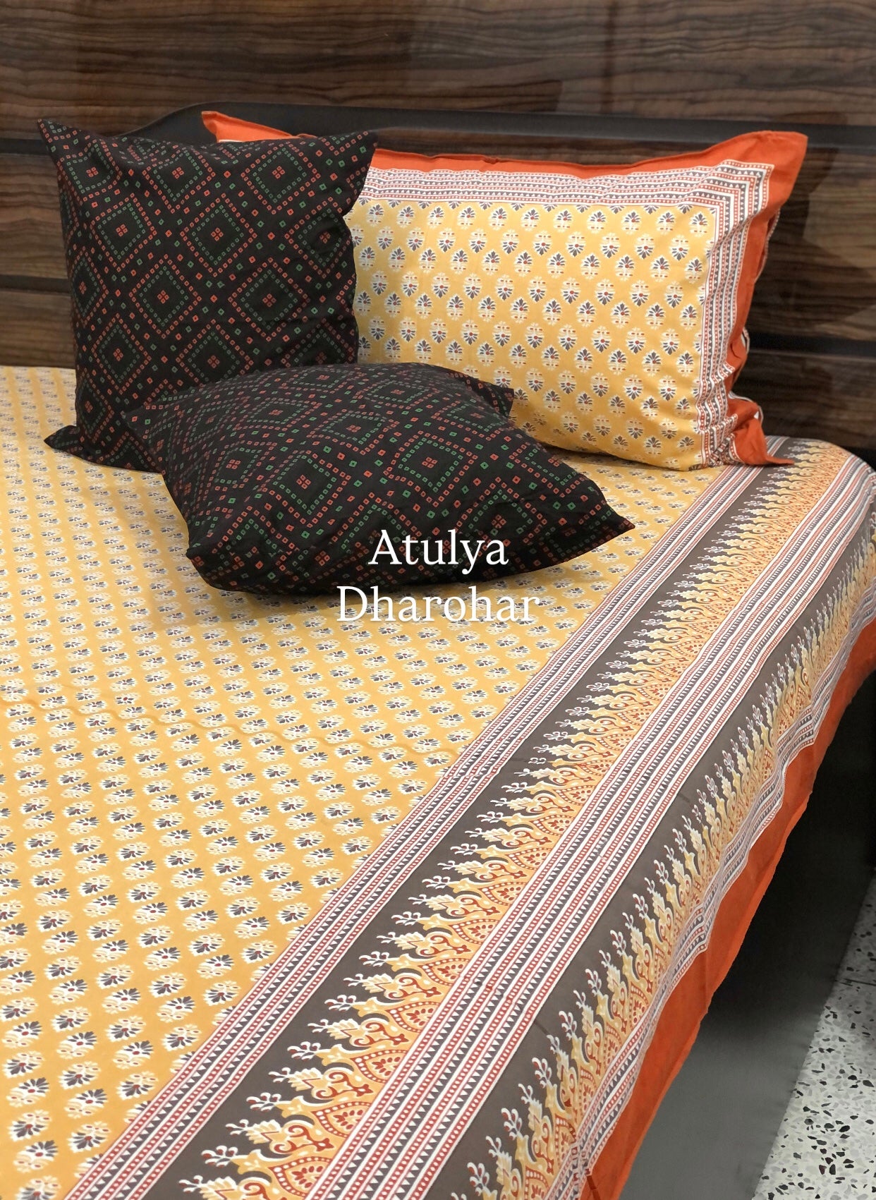 Yellow Butti Cotton King Size Bedsheet