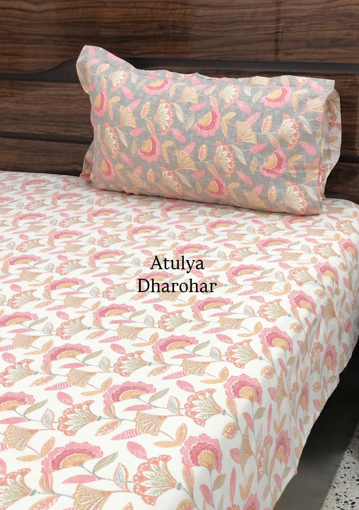 Pink Floral Jaal Cotton King Size Bedsheet