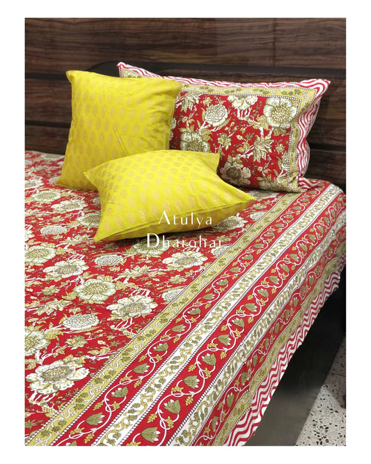 Red and Green Floral Jaal Bedsheet