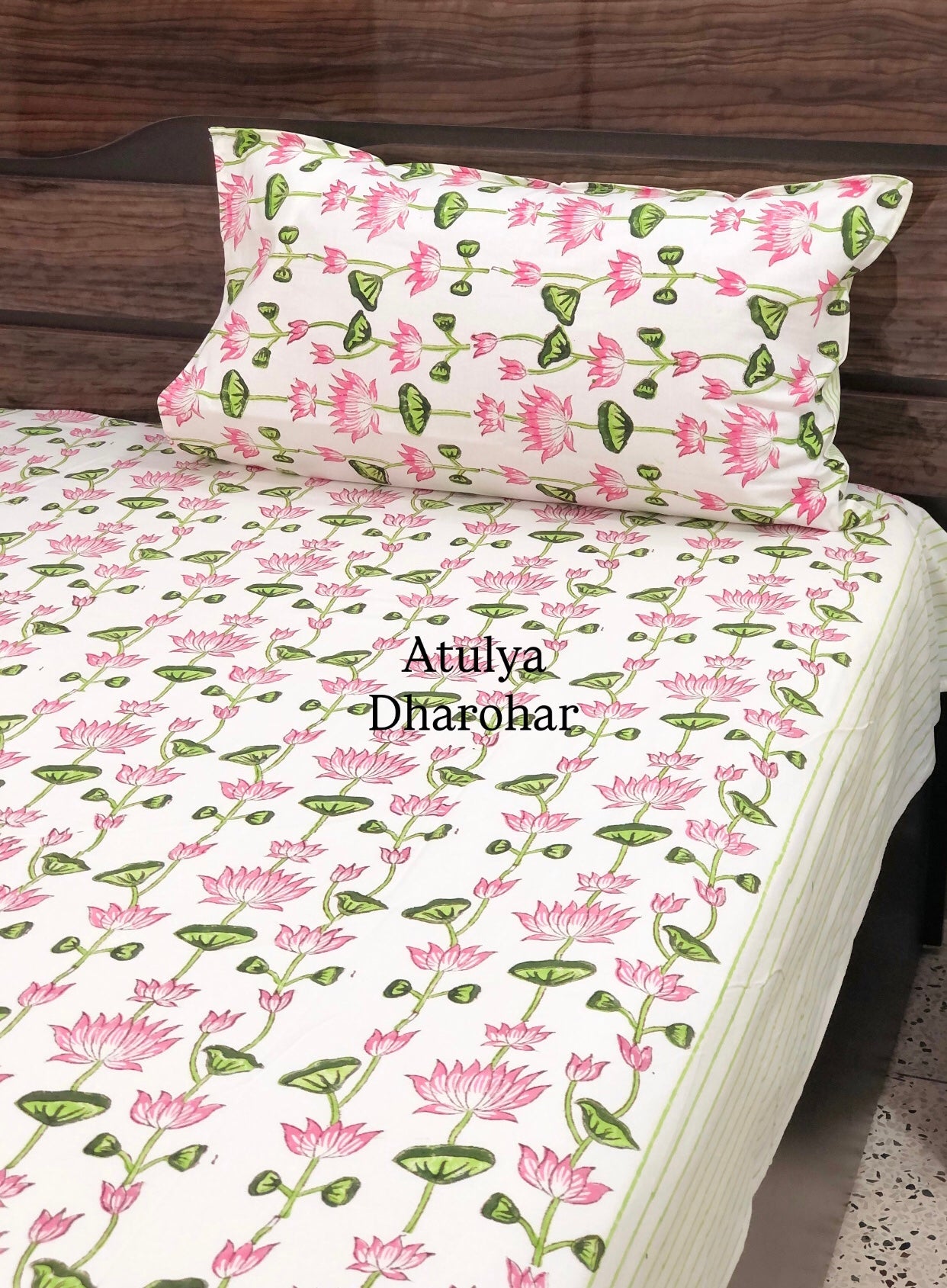 Lotus Jaal Hand Block Super King Bedsheet