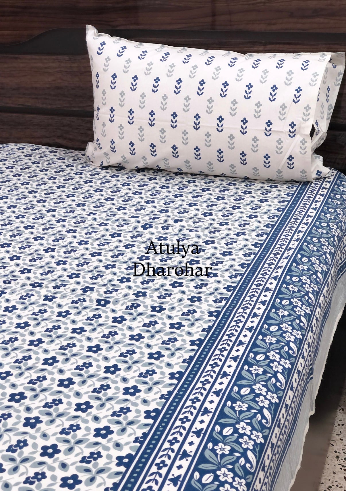 Blue Floral Jaal Cotton King Size Bedsheet