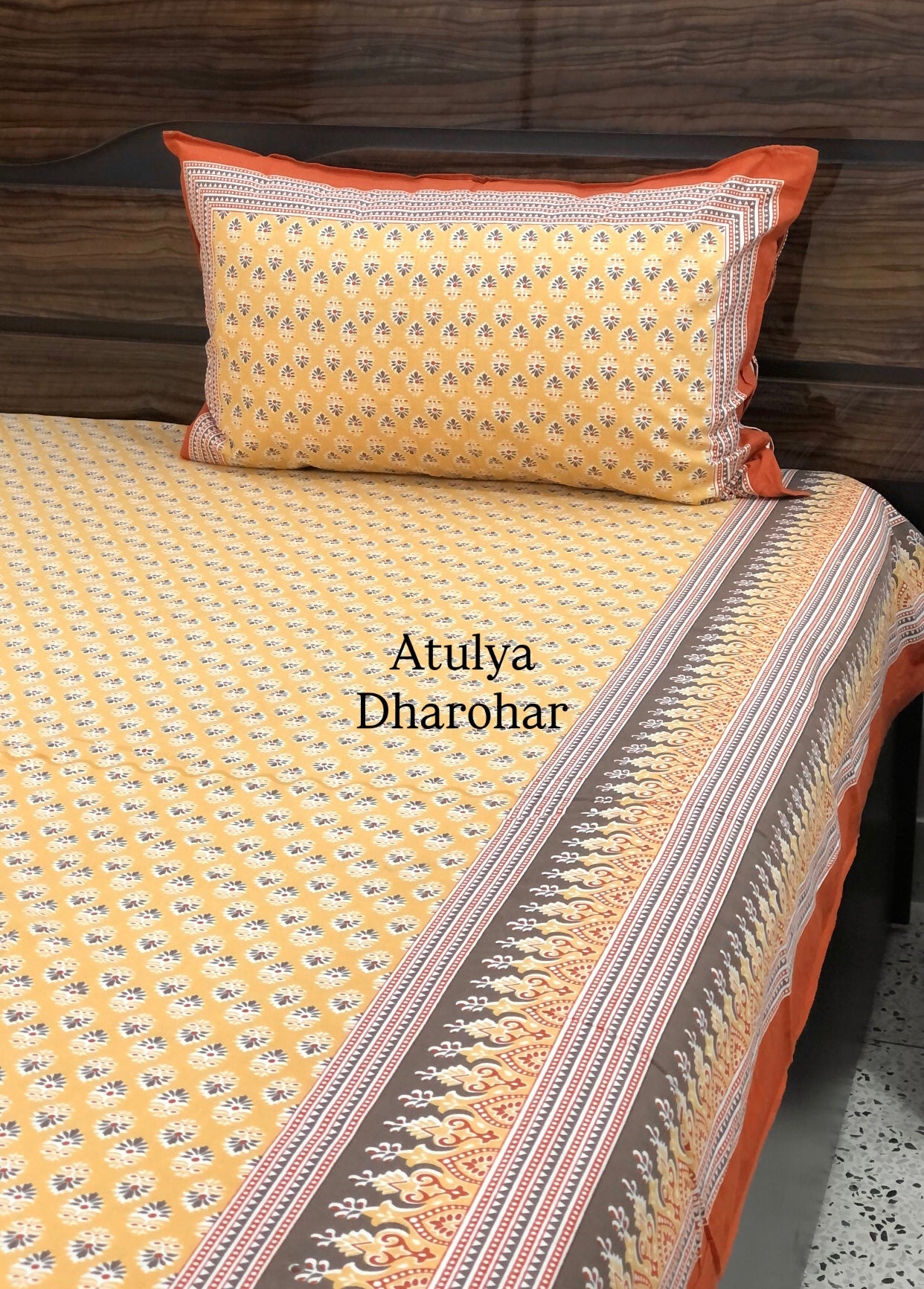 Yellow Butti Cotton King Size Bedsheet