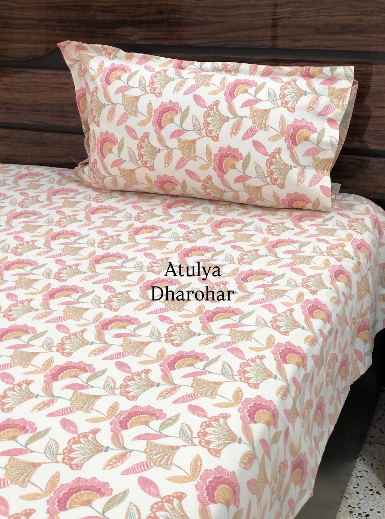 Pink Floral Jaal Cotton King Size Bedsheet