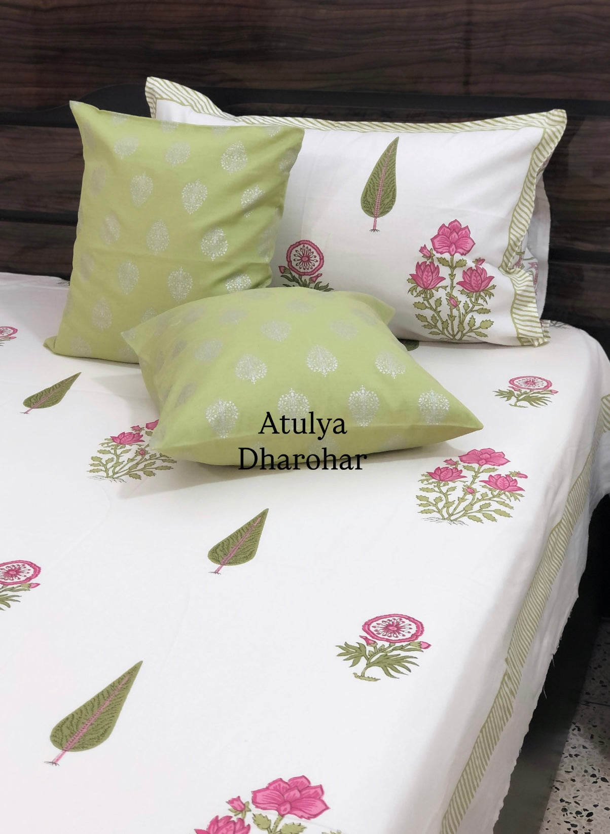 Pink and Green Floral Motifs Cotton Super King Bedsheet