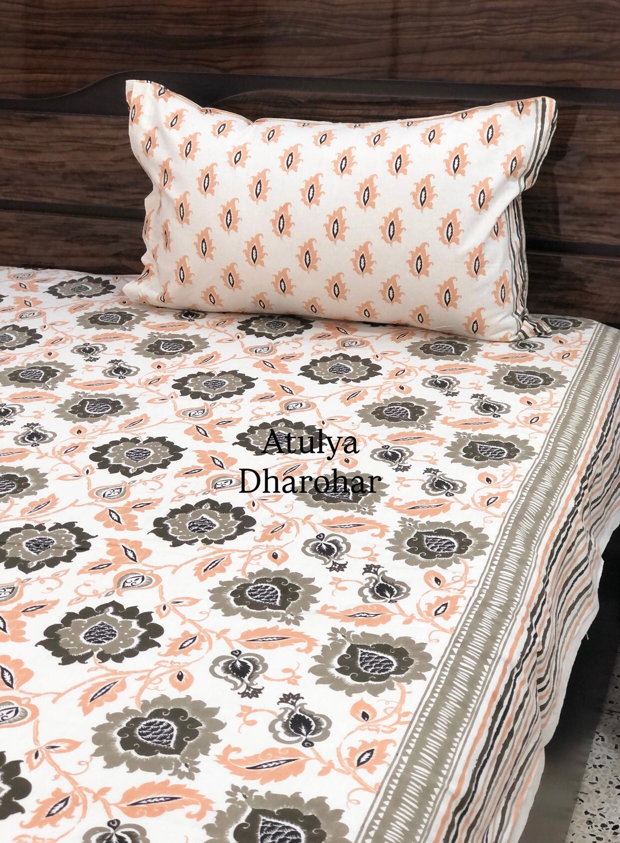 Peach and Grey Floral Jaal Cotton King Size Bedsheet