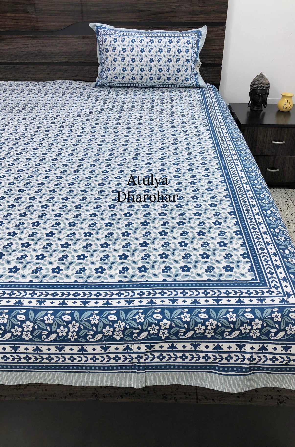 Blue Floral Jaal Cotton King Size Bedsheet