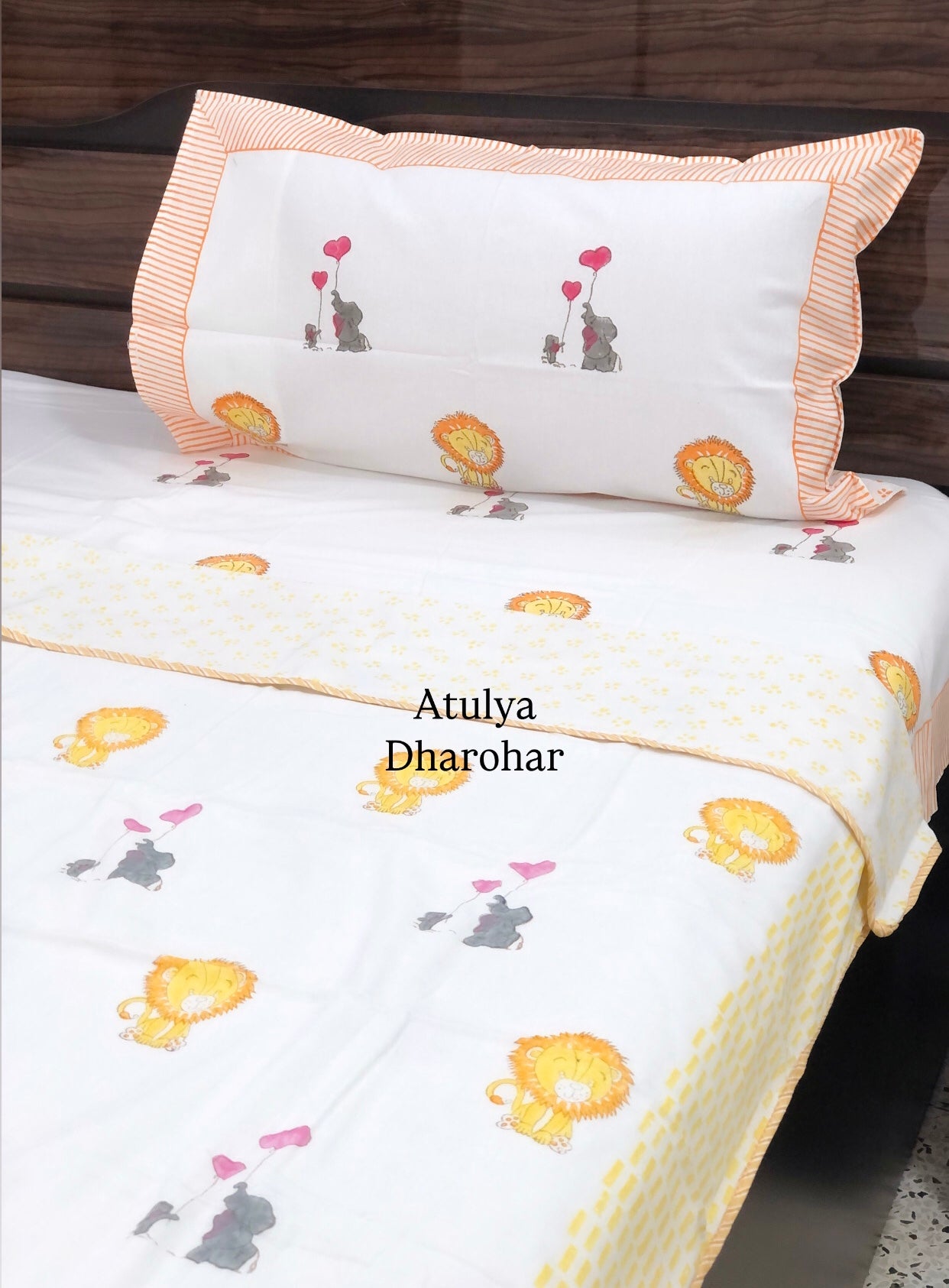 Lion and Elephant Hand Block Mulmul Baby Dohar