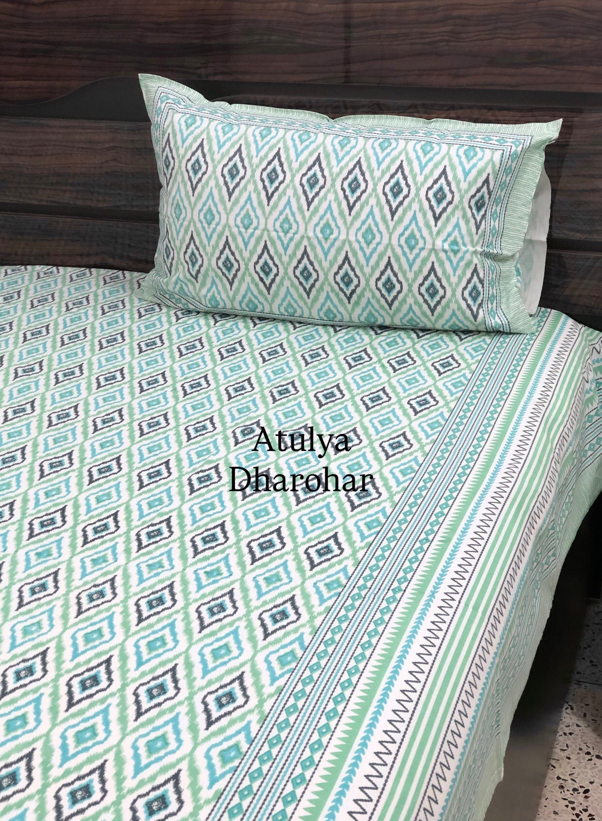 Turquoise and Green Ikat Cotton King Size Bedsheet
