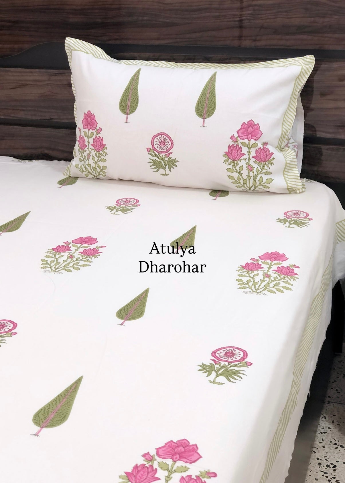 Pink and Green Floral Motifs Cotton Super King Bedsheet