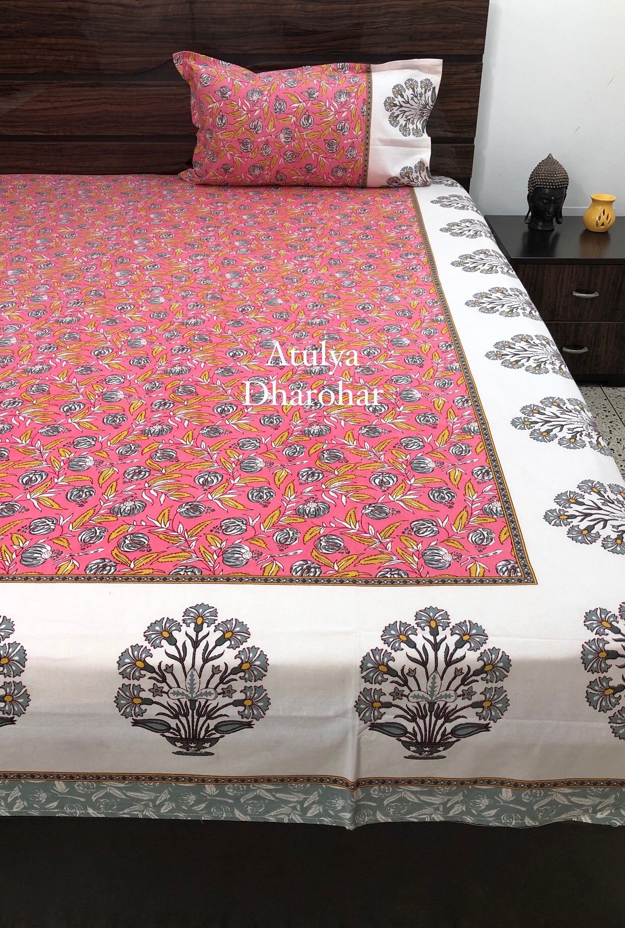 Pink Floral Jaal Bedsheet