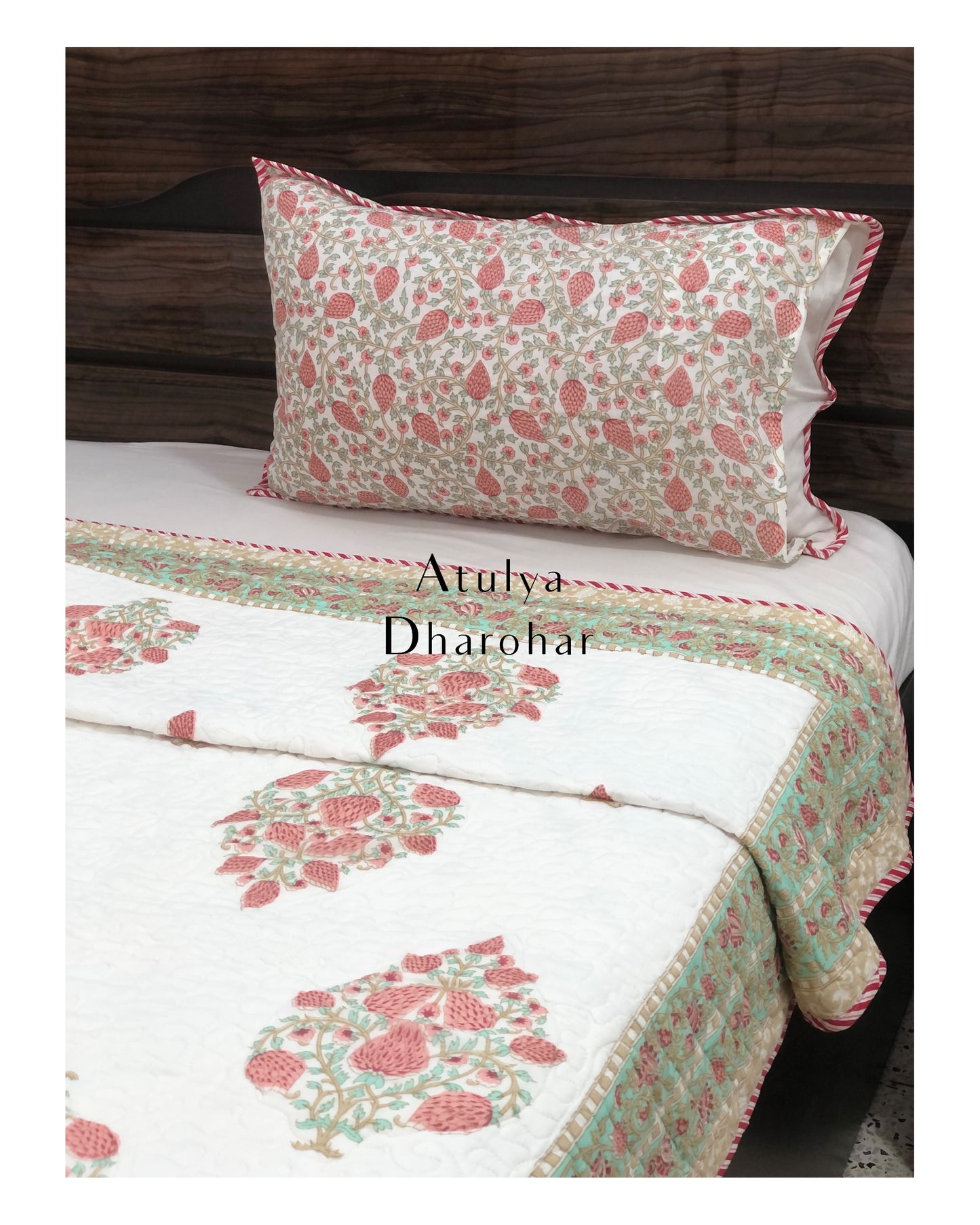 Floral Motifs Comforter Set